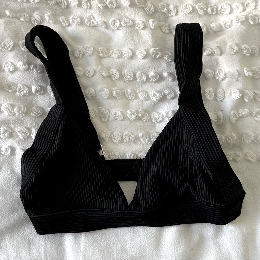 Frankie’s ribbed triangle top XS